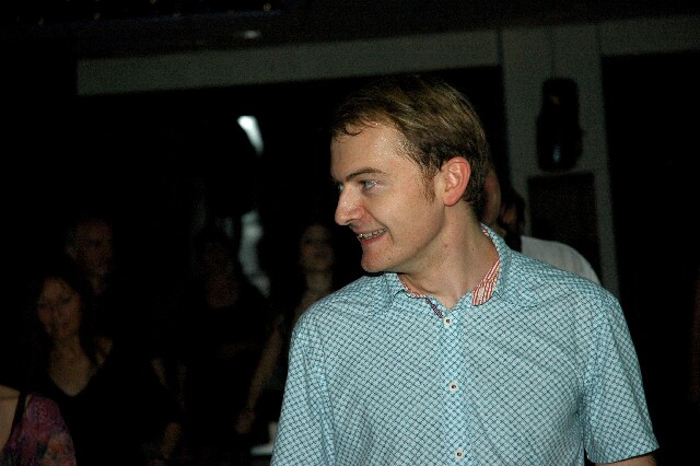 min 2006 02 12 agora 094